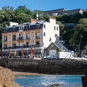 *** Hotel De La Vallée France